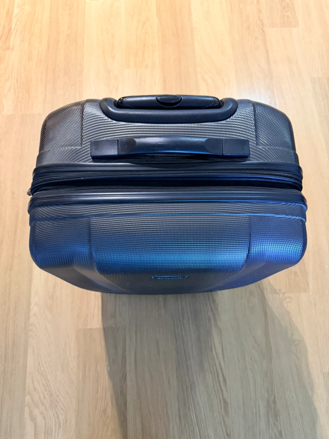 Samsonite Hard Shell Spinner Luggage medium - photo 2