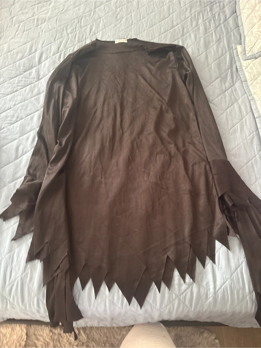 Black jagged hem cape