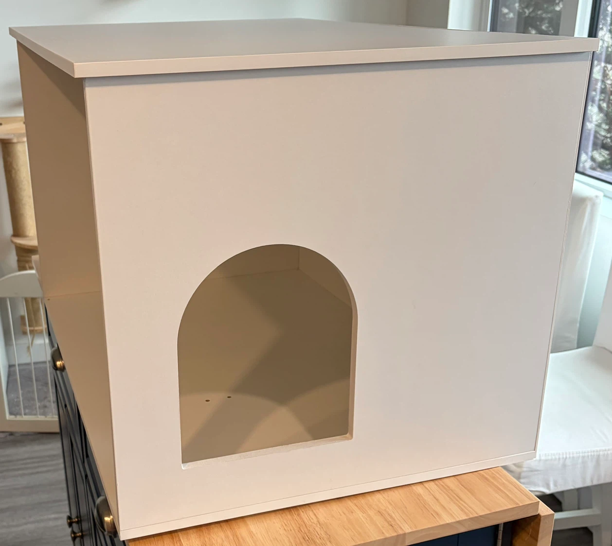 Feandrea Cat Litter Box Enclosure - photo 3