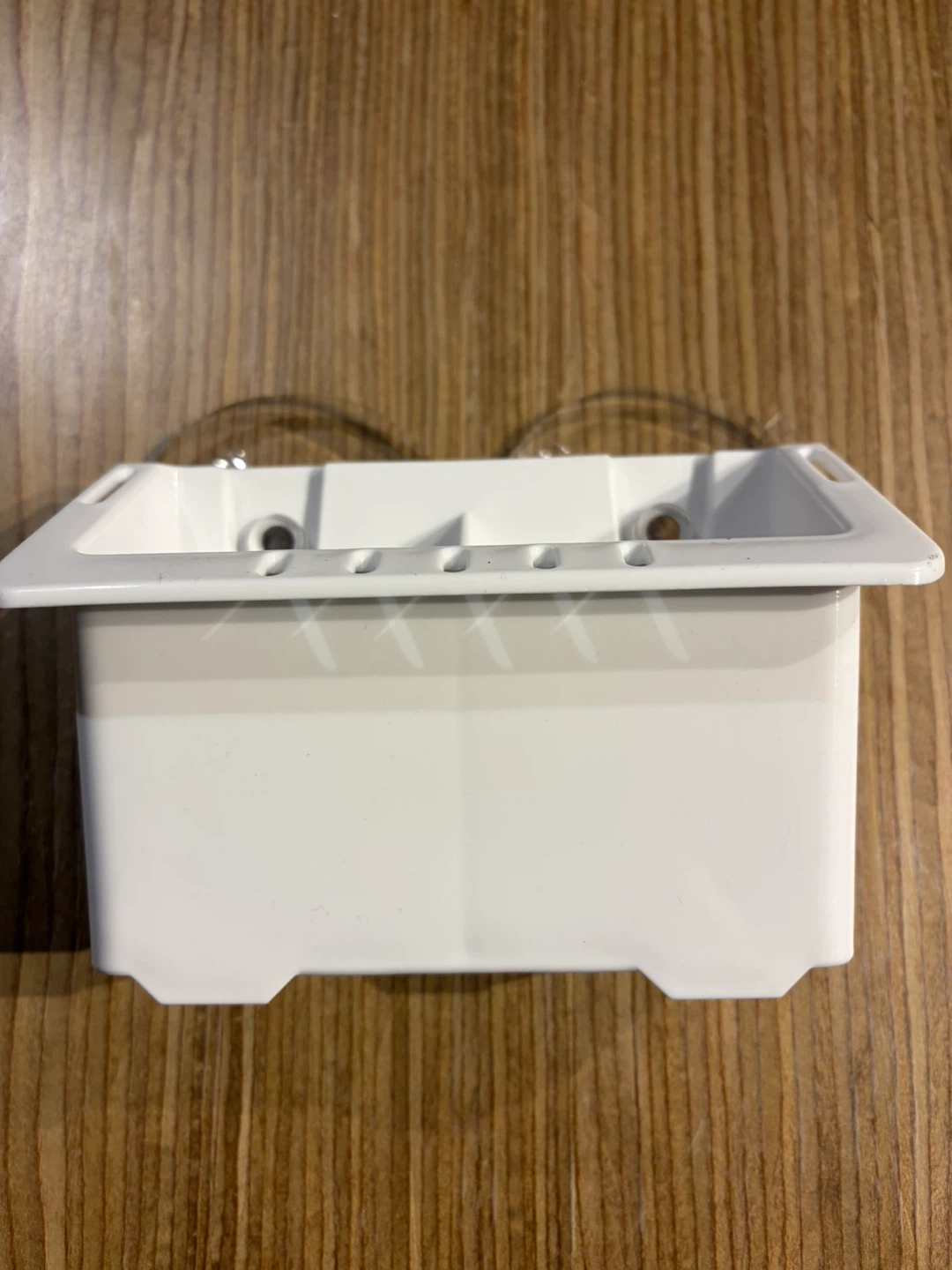 Suction Cup Utility Organizer