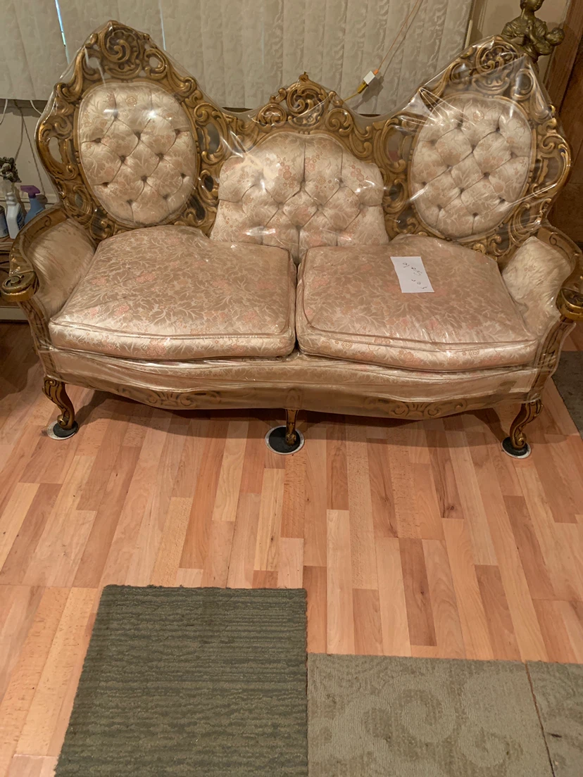 Queen Anne Style Couch and Chair  Gothic - photo 4