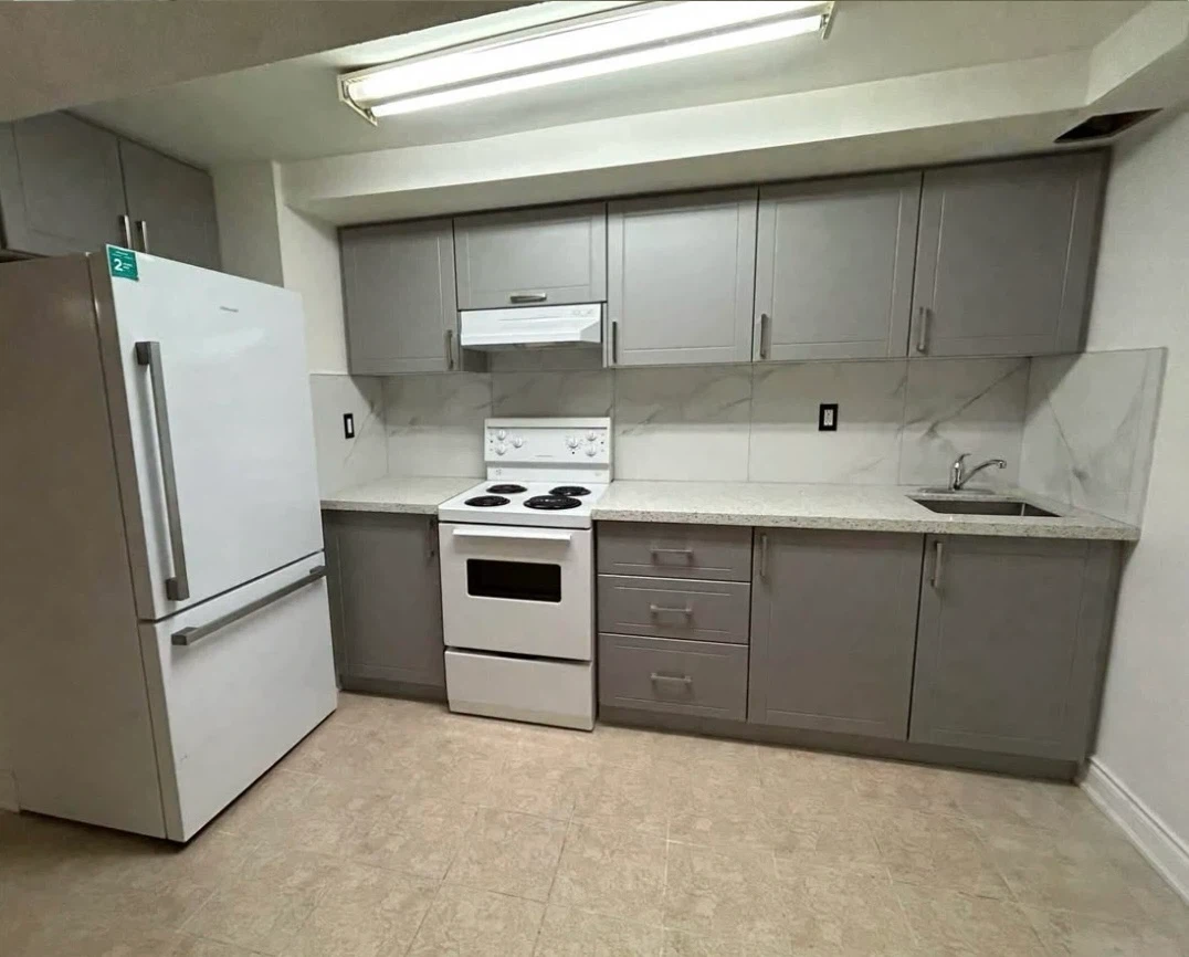 1 BEDROOM IN A SHARED 2 BEDROOM BASEMENT - photo 5