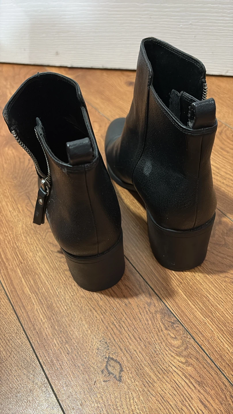 H&M Black Ankle Boots Size EU  39