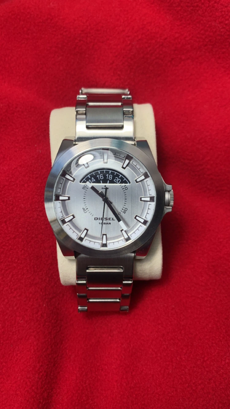 WATCHES FOR SALE / PRE-OWNED
