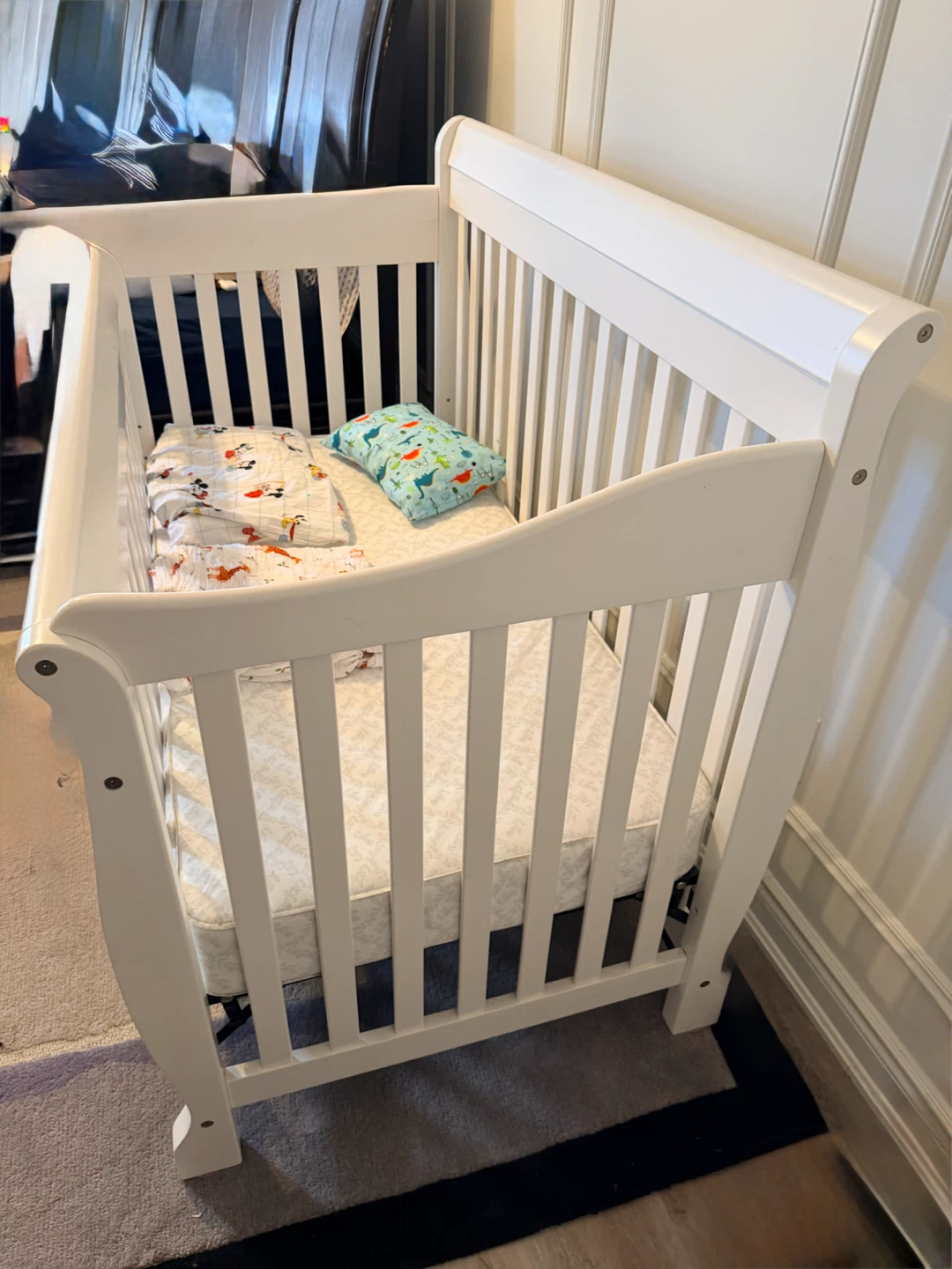 White Wooden Baby Crib