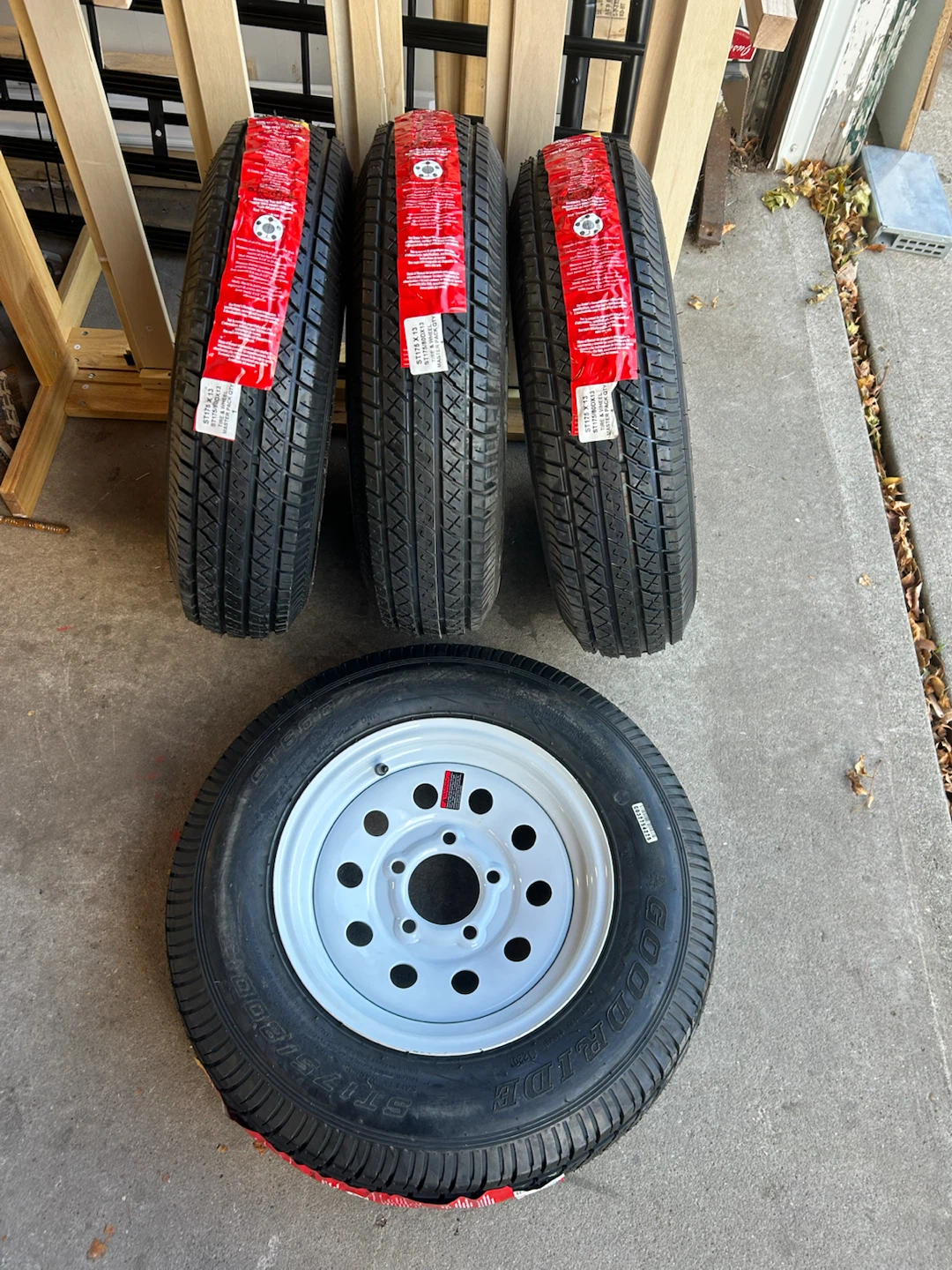 4- BRAND NEW Trailer Tires ST175/80D13 - photo 2