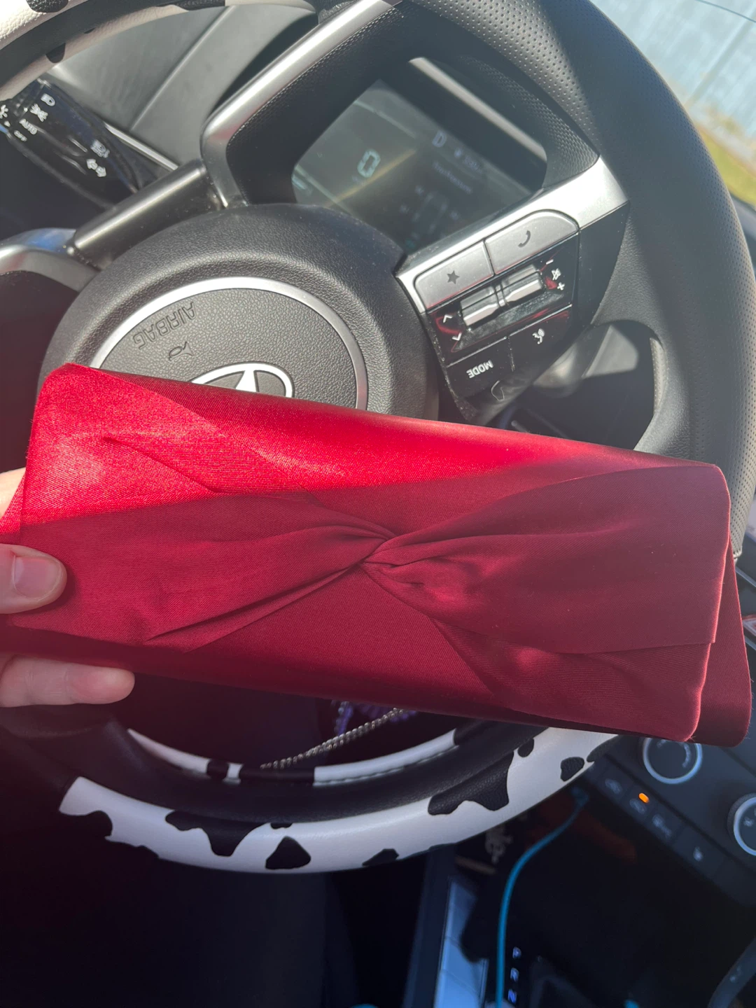 Red Satin Bow Clutch - photo 2
