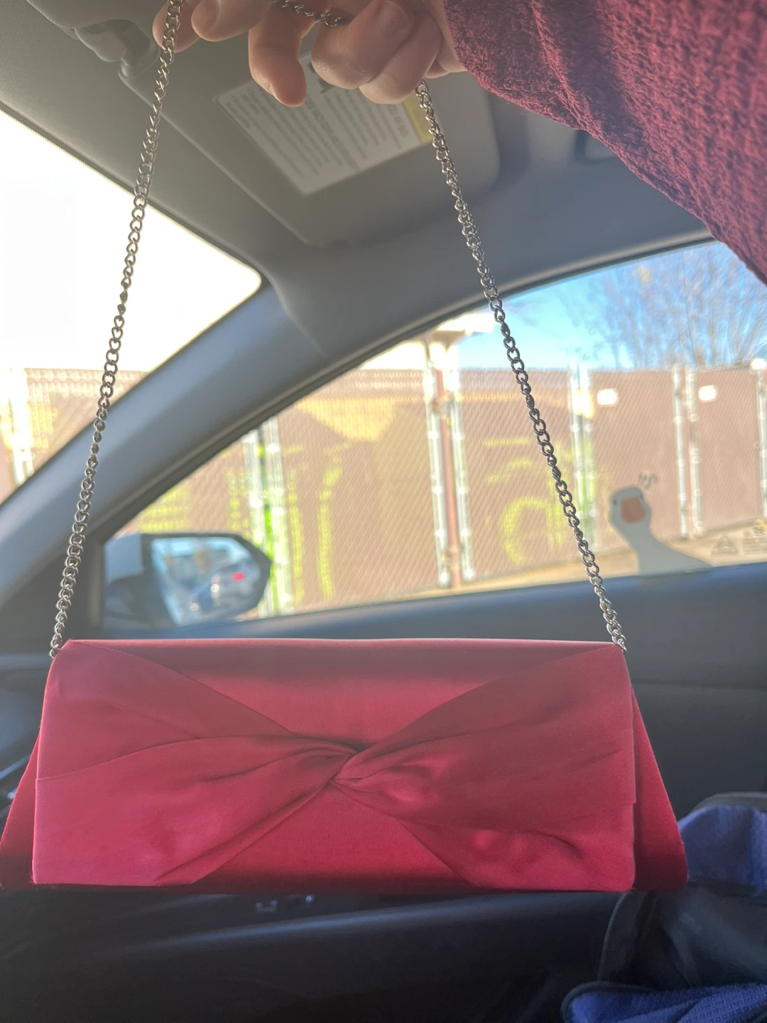 Red Satin Bow Clutch - photo 3