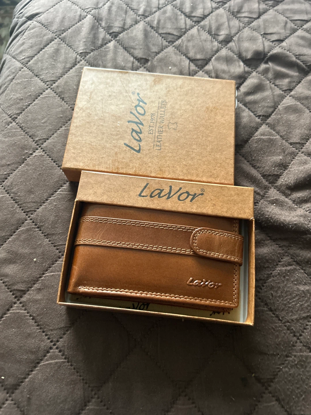 LaVor Brown Leather Wallet
