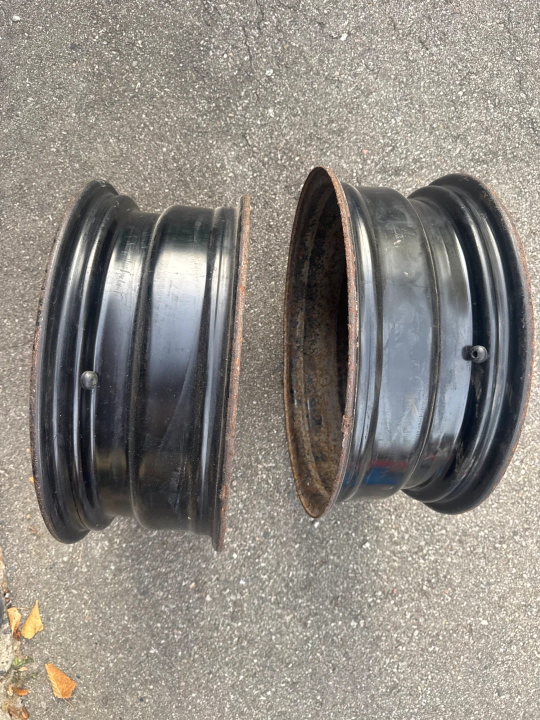 Two 17-inch Steel Wheels X42755 - photo 3