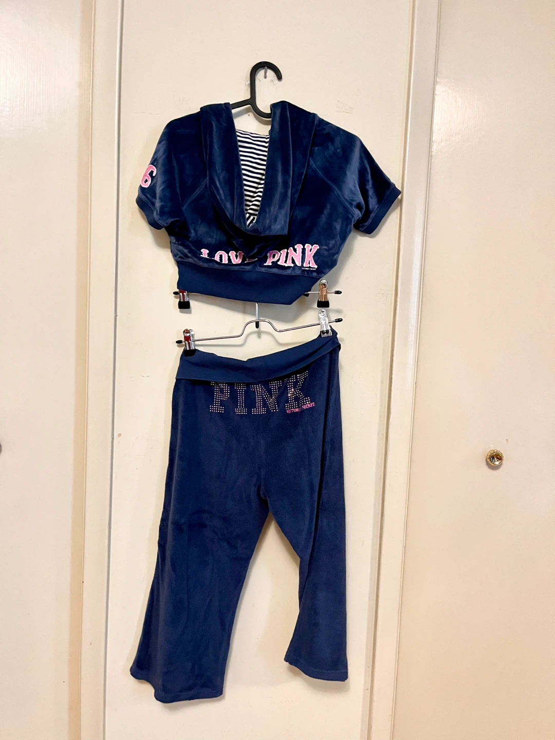 Victoria's Secret PINK Velour Short Sleeve Set Size S - photo 2
