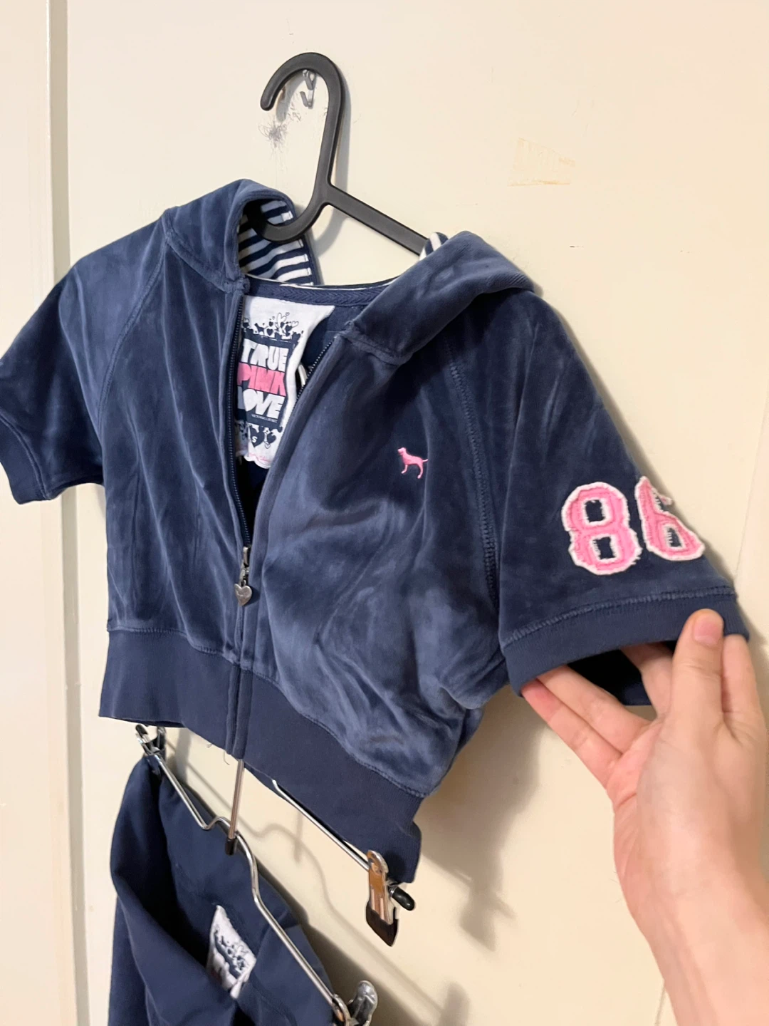 Victoria's Secret PINK Velour Short Sleeve Set Size S - photo 3