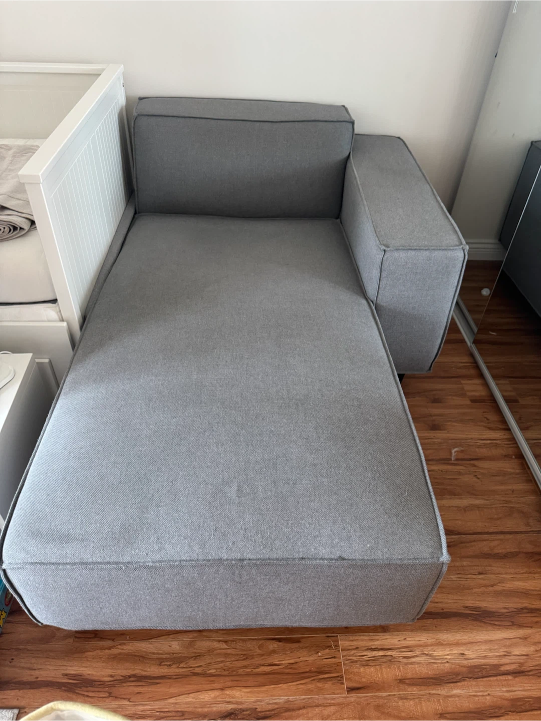 Free rove concepts sofa chaise