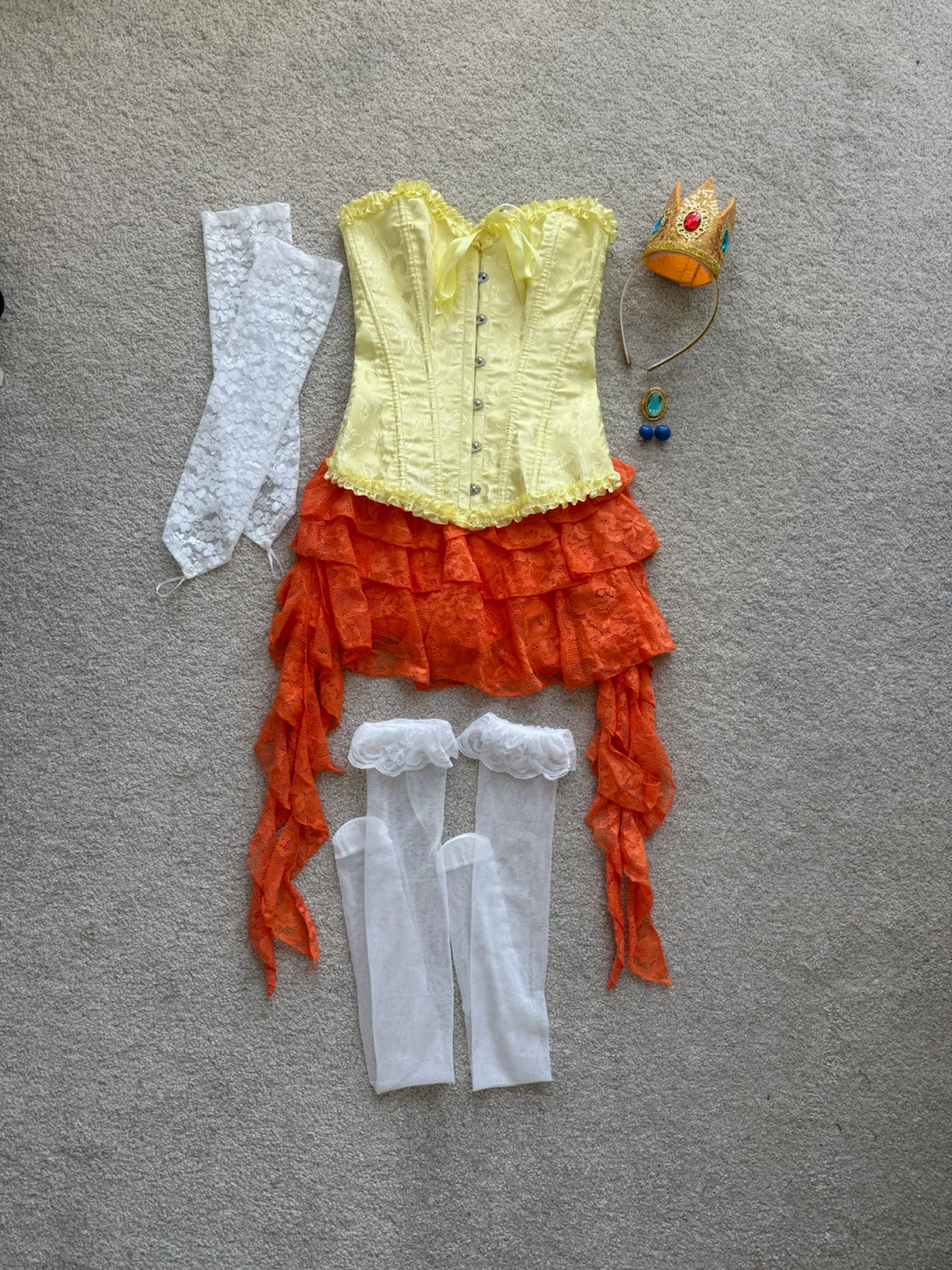Princess Daisy Costume Set