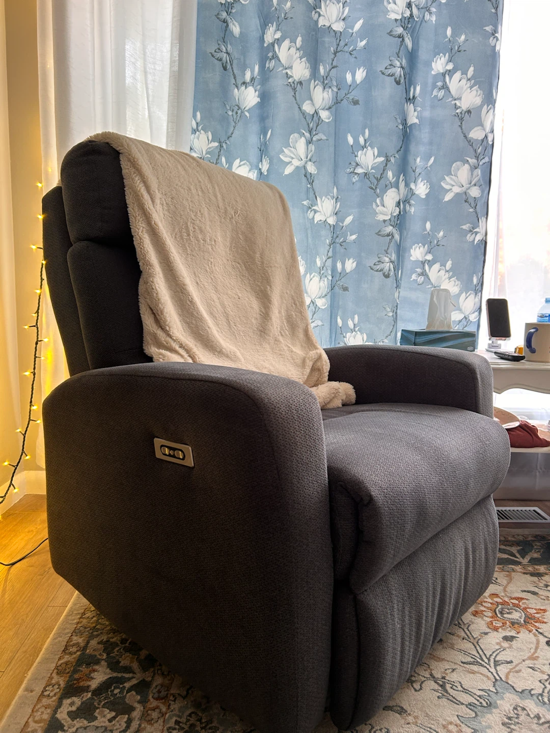 Elran Blue Fabric Power Recliner Chairs x2 - photo 2