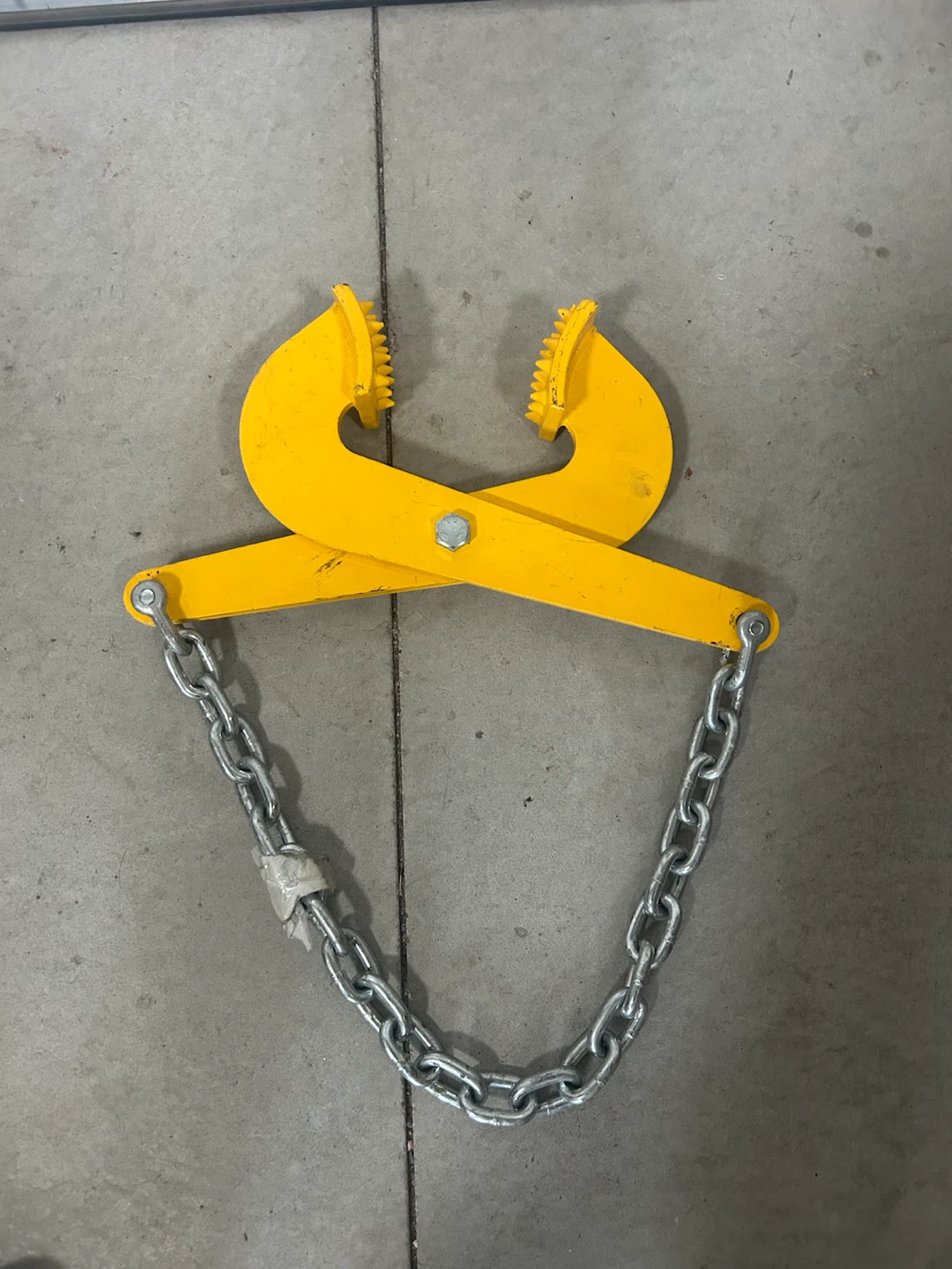 PAL-12 Pallet Puller with Chain
