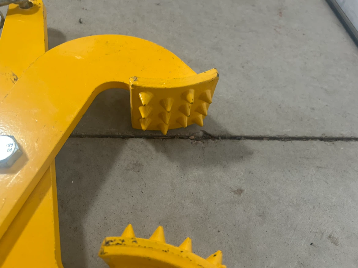 PAL-12 Pallet Puller with Chain - photo 2