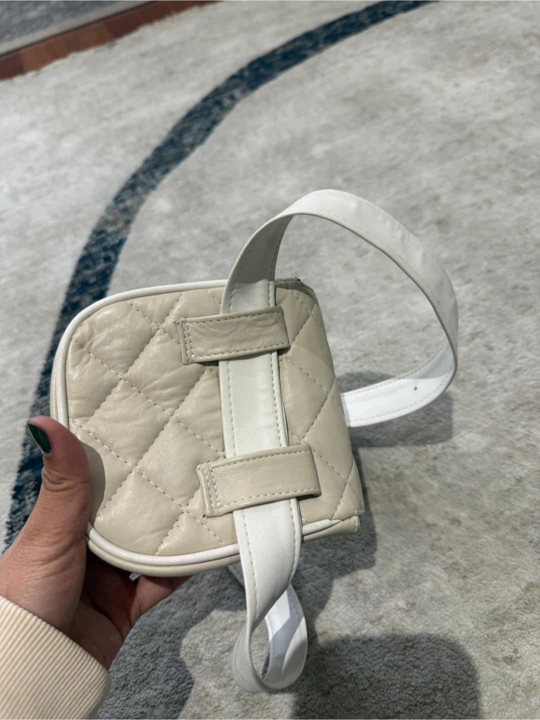 Chanel Quilted Belt Bag - photo 4