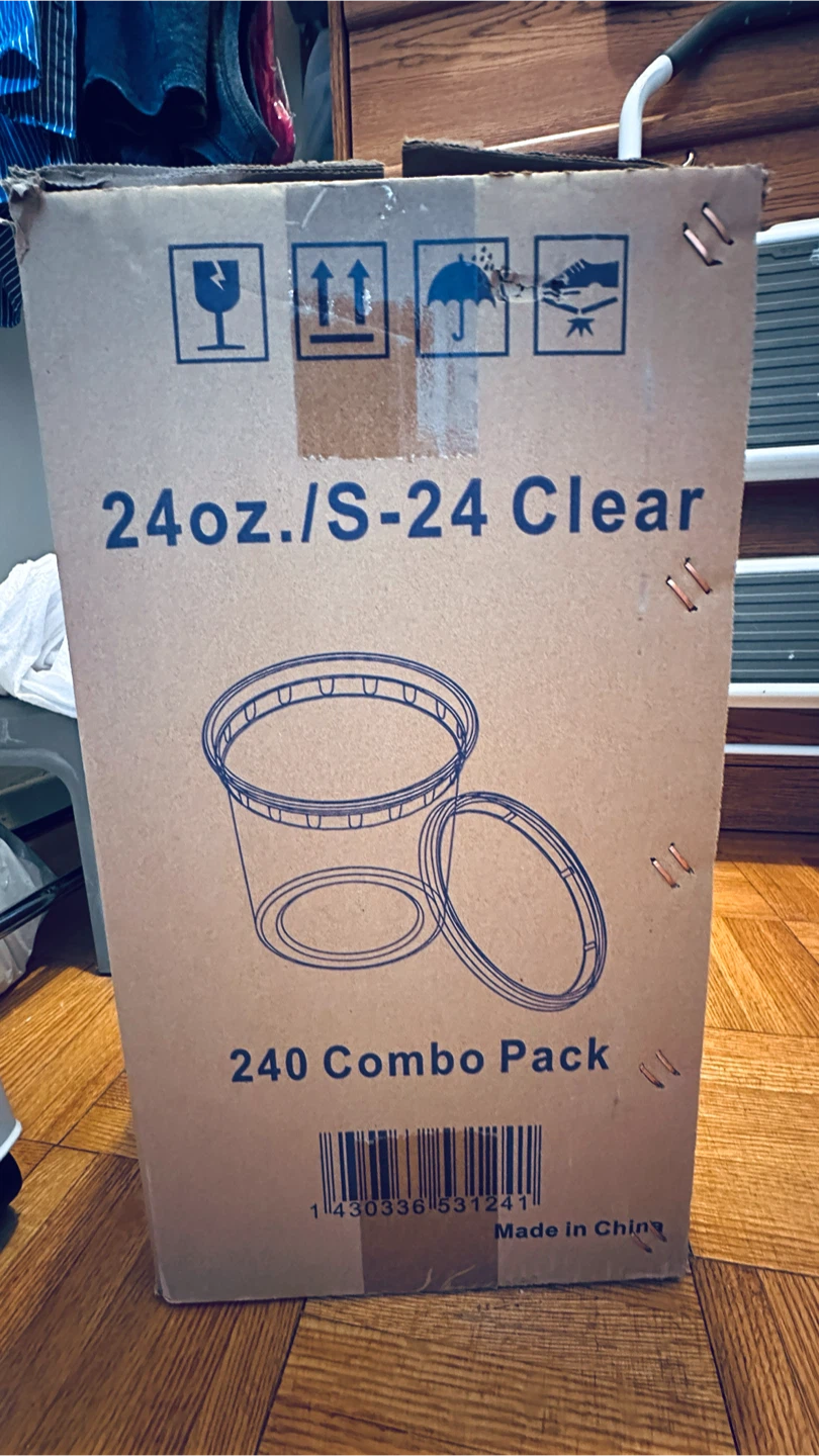 24oz Clear Food Containers with Lids 240 Pack - photo 2