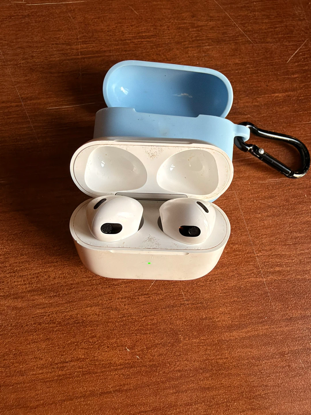 Apple AirPods 3rd Generation - photo 2