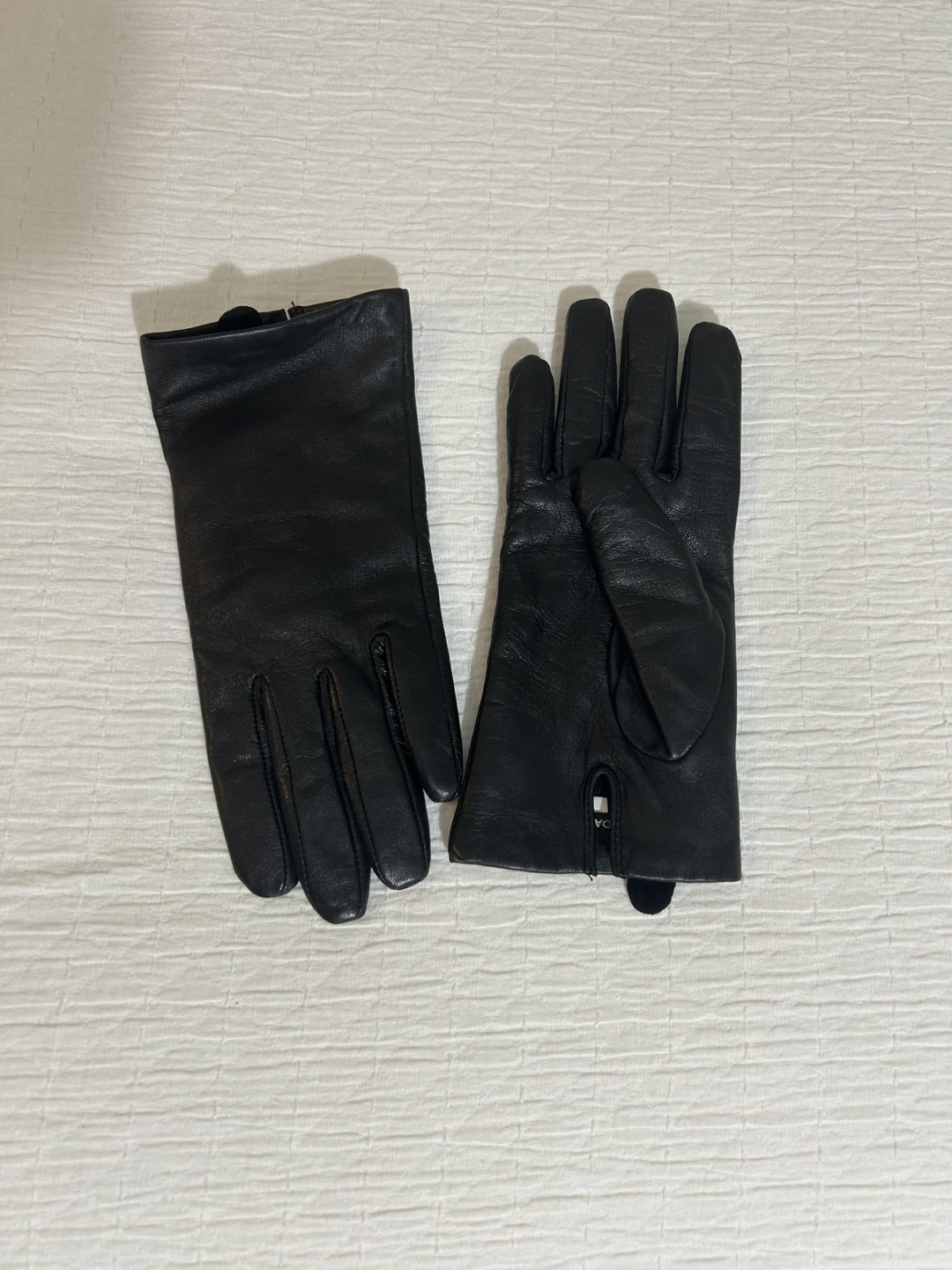 Danier Black Leather Gloves
