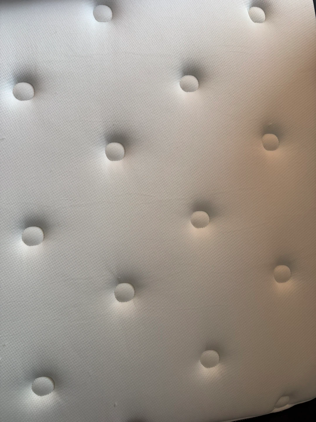 White Mattress - photo 4