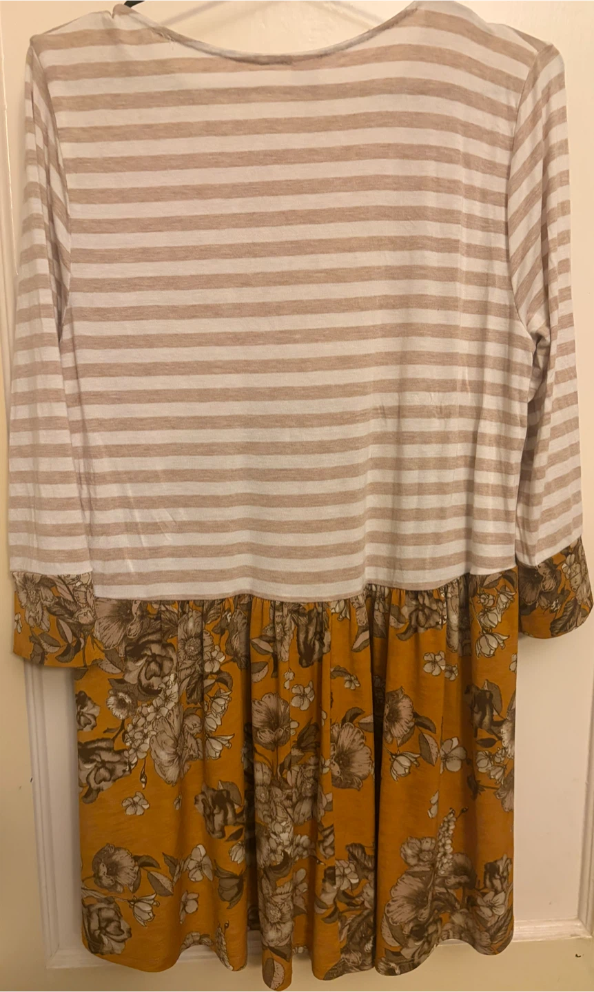 Jules & James Floral Stripe Long Sleeve Tunic - photo 2