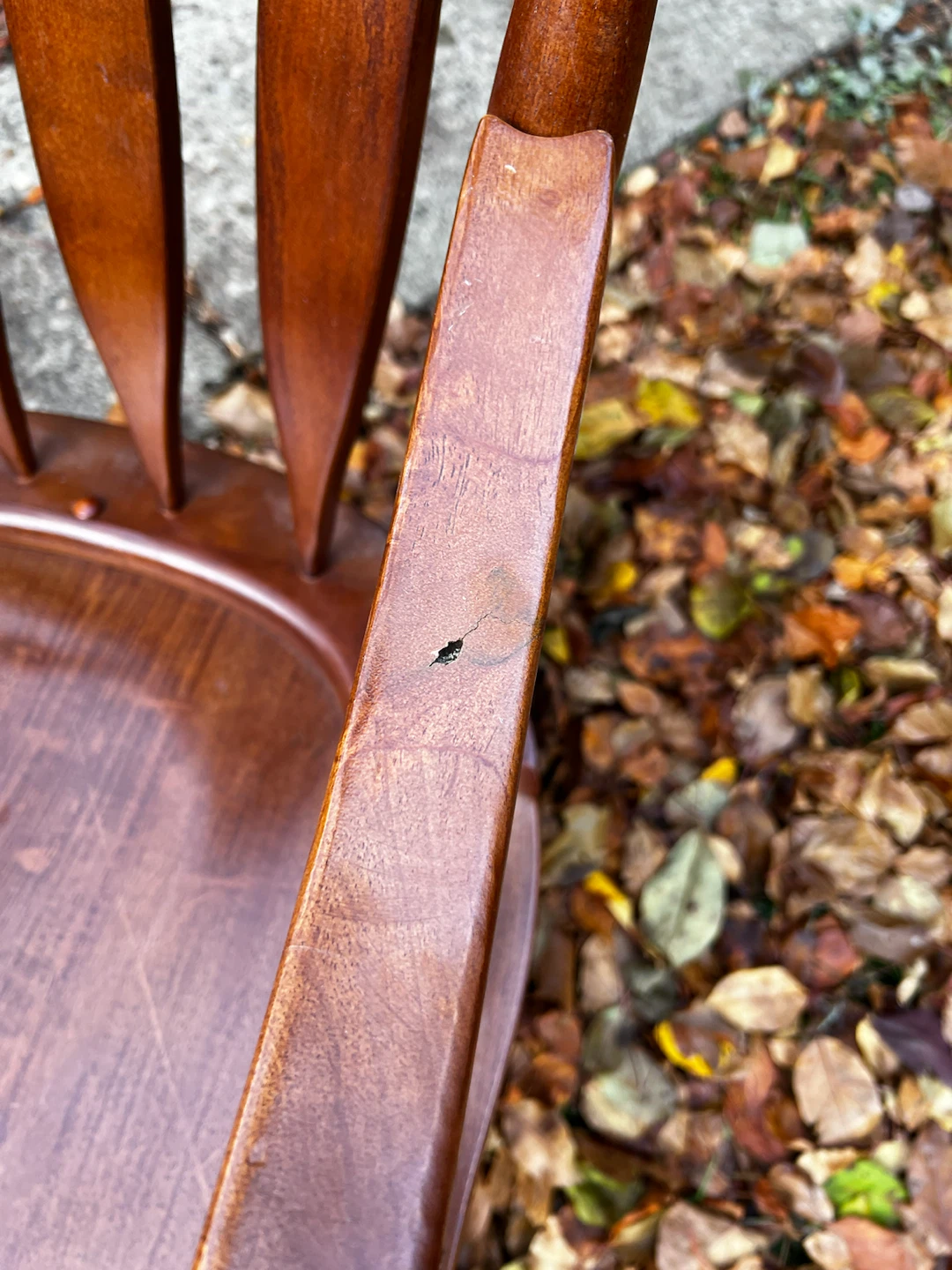 Solid wood rocking chair - photo 3