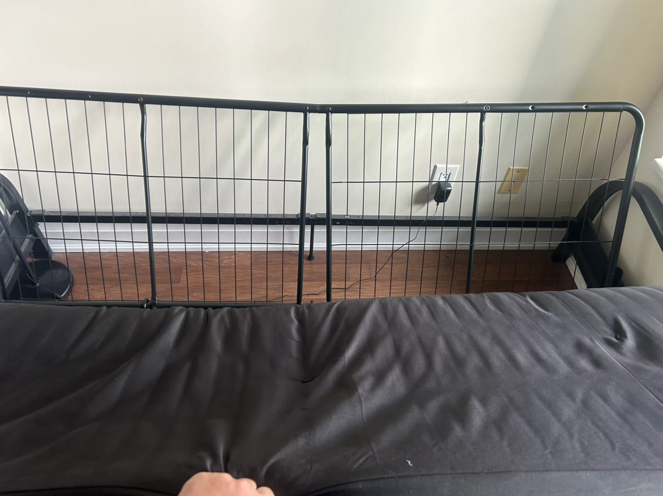 Black Metal Futon with mattress - photo 3