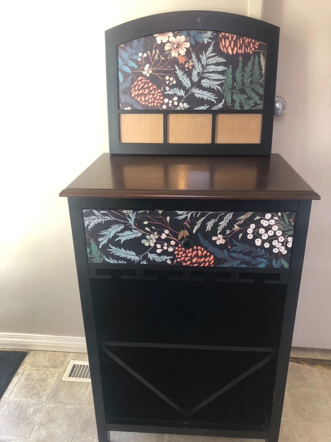 Wood Wine Bar Cabinet & Matching Bulletin Board - photo 5