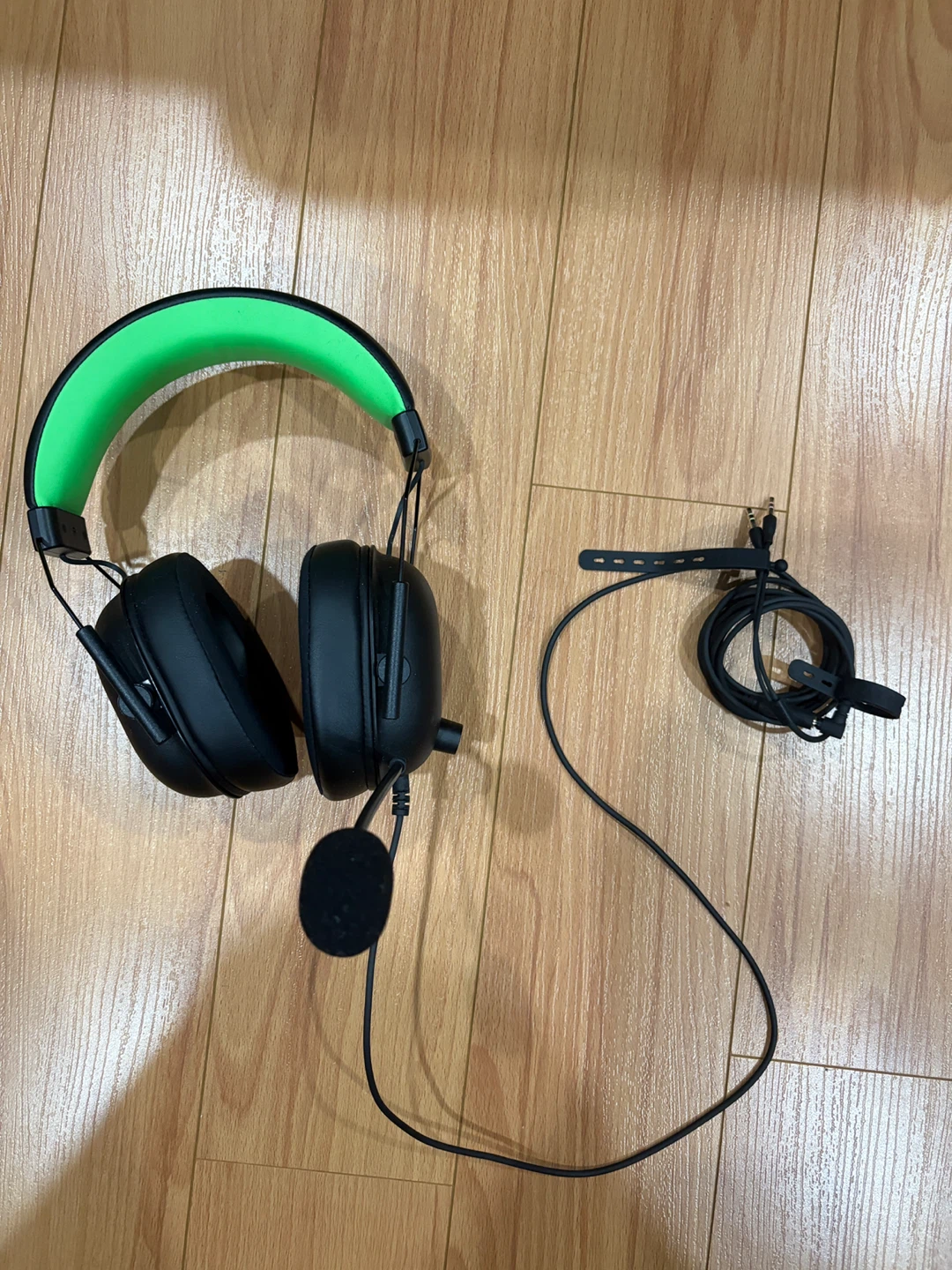 Razer Gaming Headset (want gone asap)
