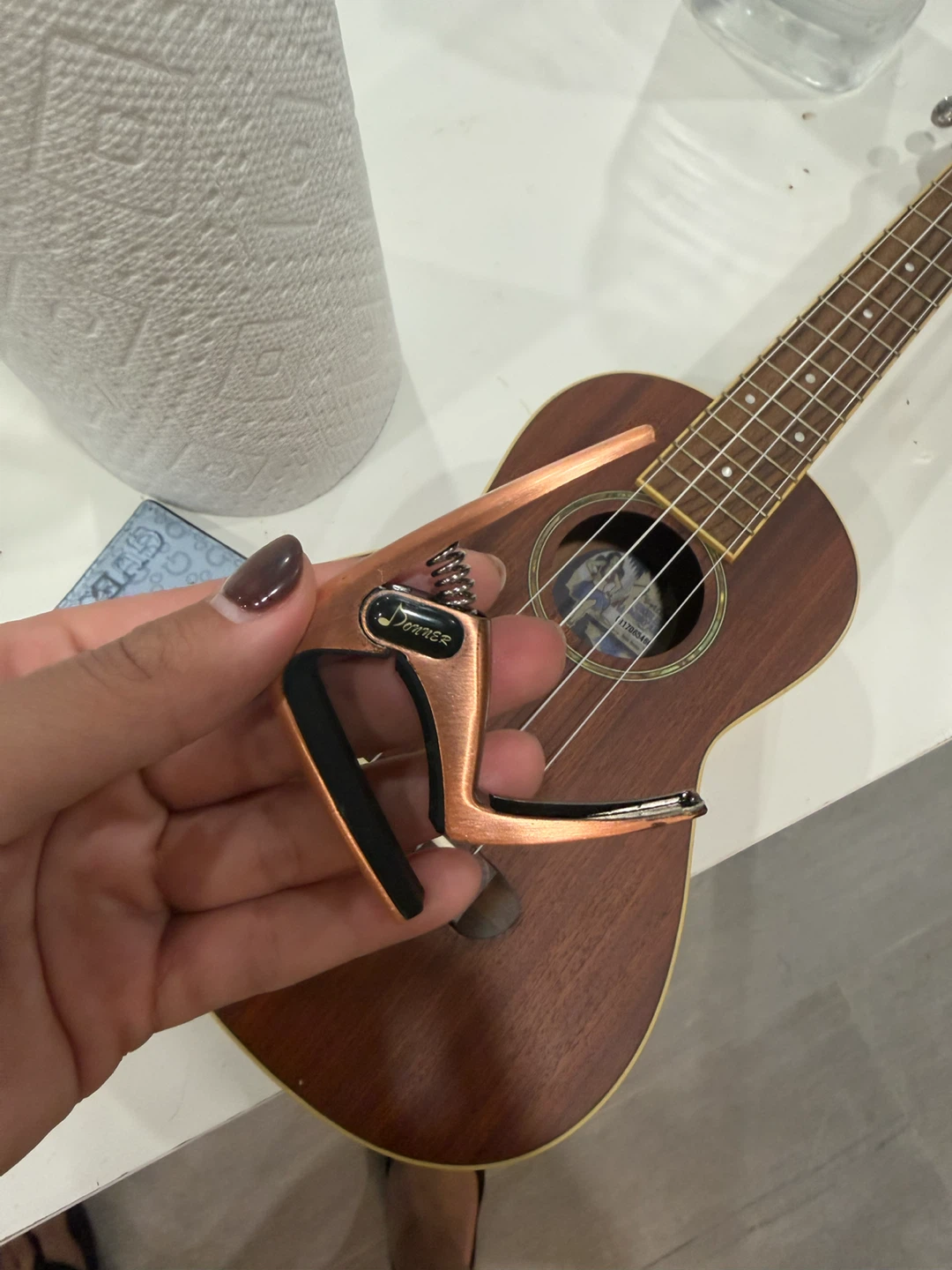 Fender Ukulele - photo 5