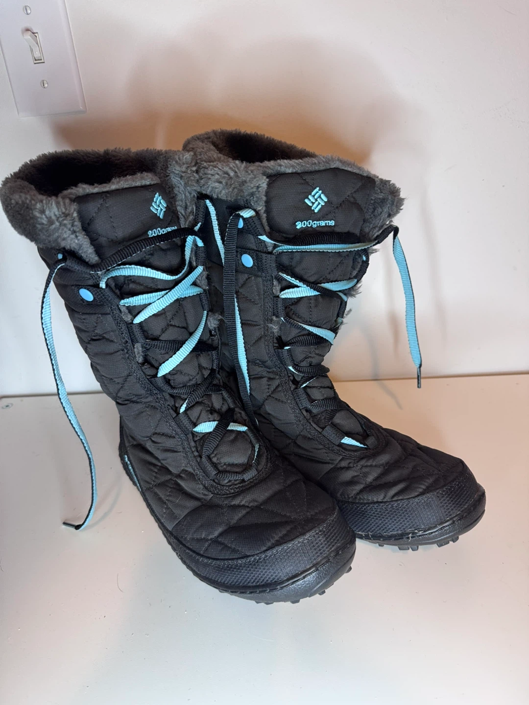 Columbia Minx Mid II Winter Boots Size 6