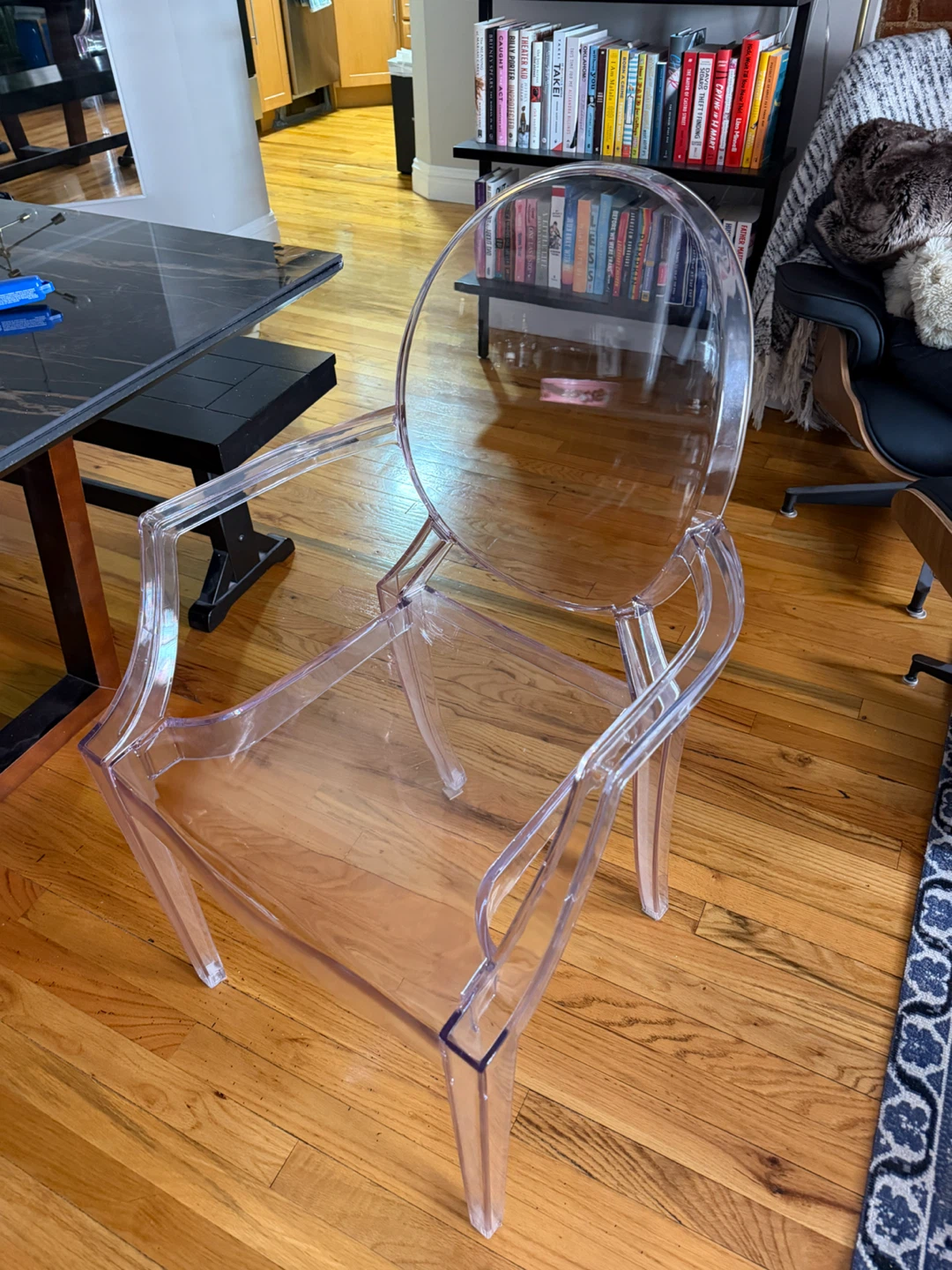 2 Clear Acrylic Armchair - photo 2
