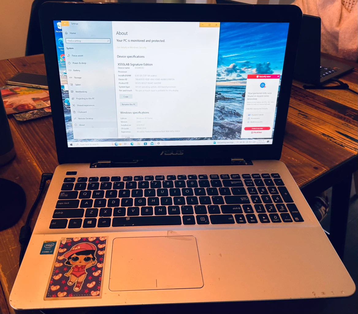 ASUS X555LAB Signature Edition Laptop Core i7 930 GB