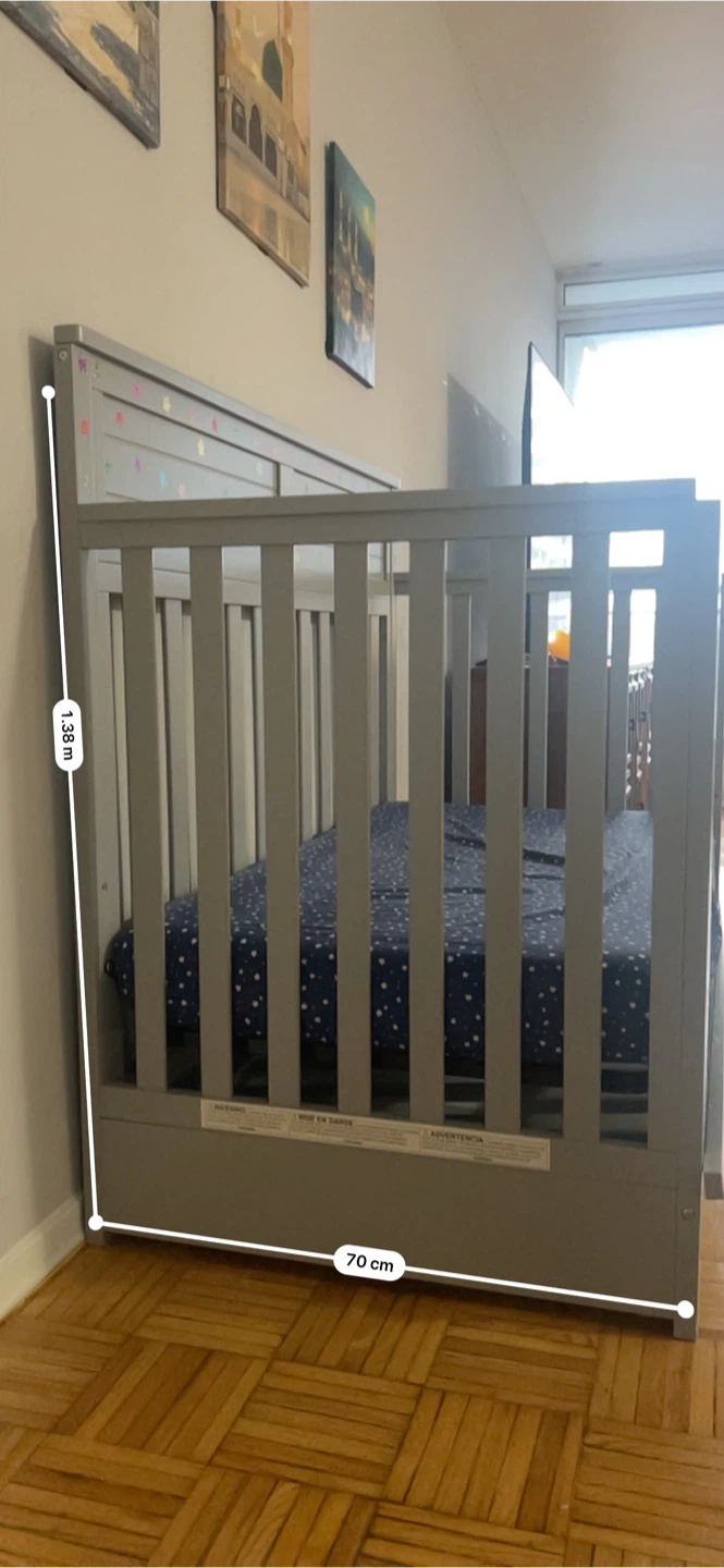 Grey Fisher Price Crib - photo 3