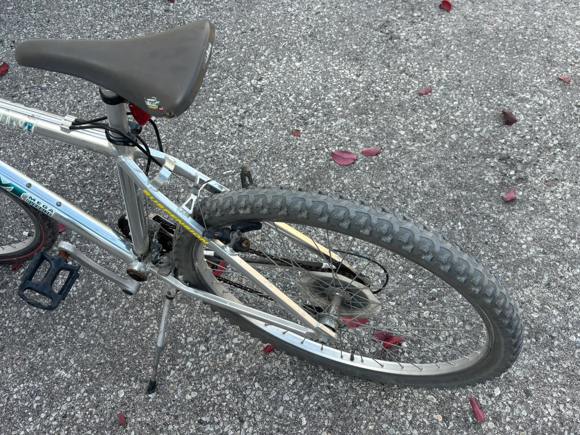 CCM Aluminum Mountain Bike - photo 3