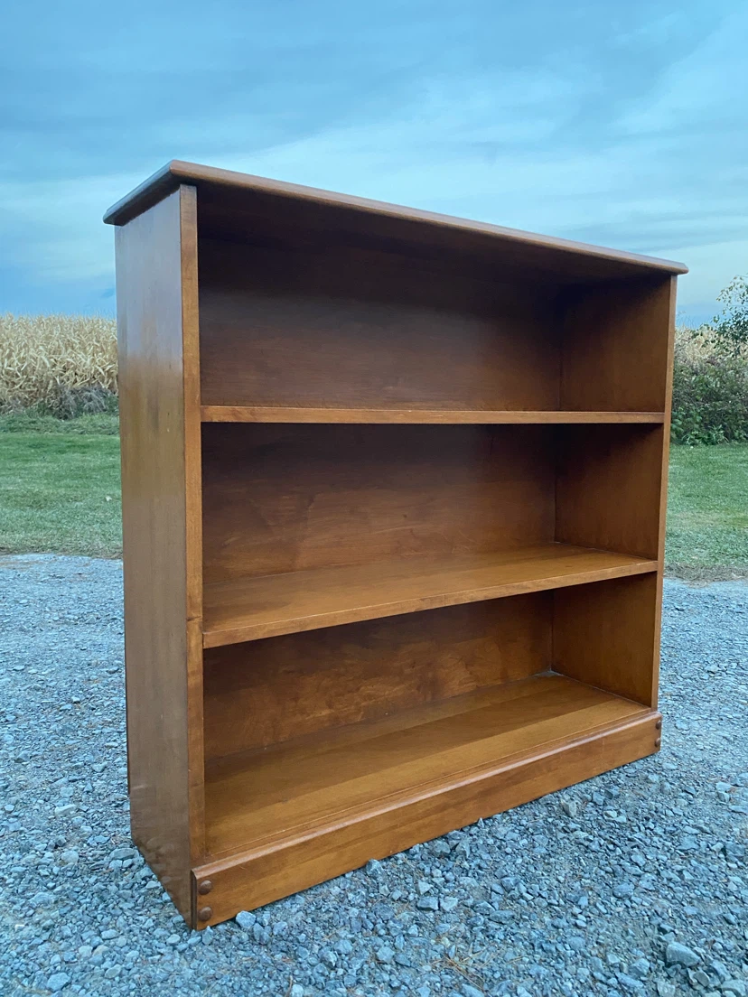 Solid Maple Wood Vintage Bookcase (CAN DELIVER) - photo 2