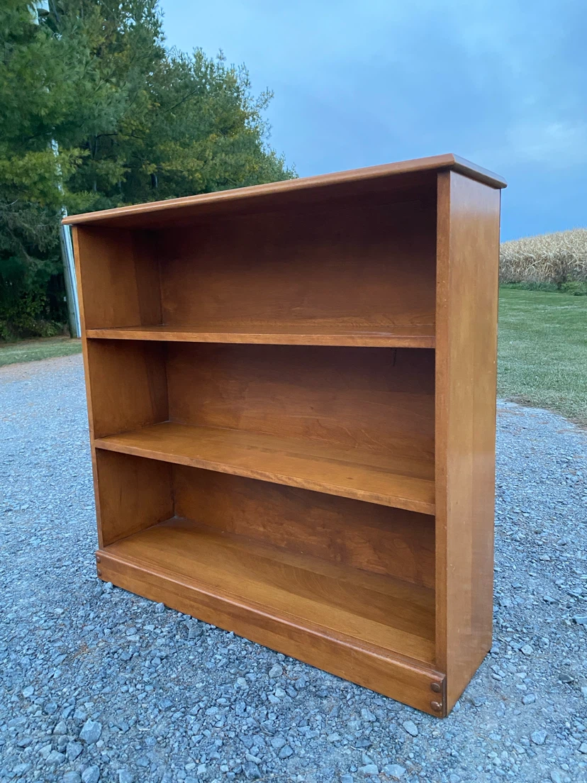 Solid Maple Wood Vintage Bookcase (CAN DELIVER) - photo 3