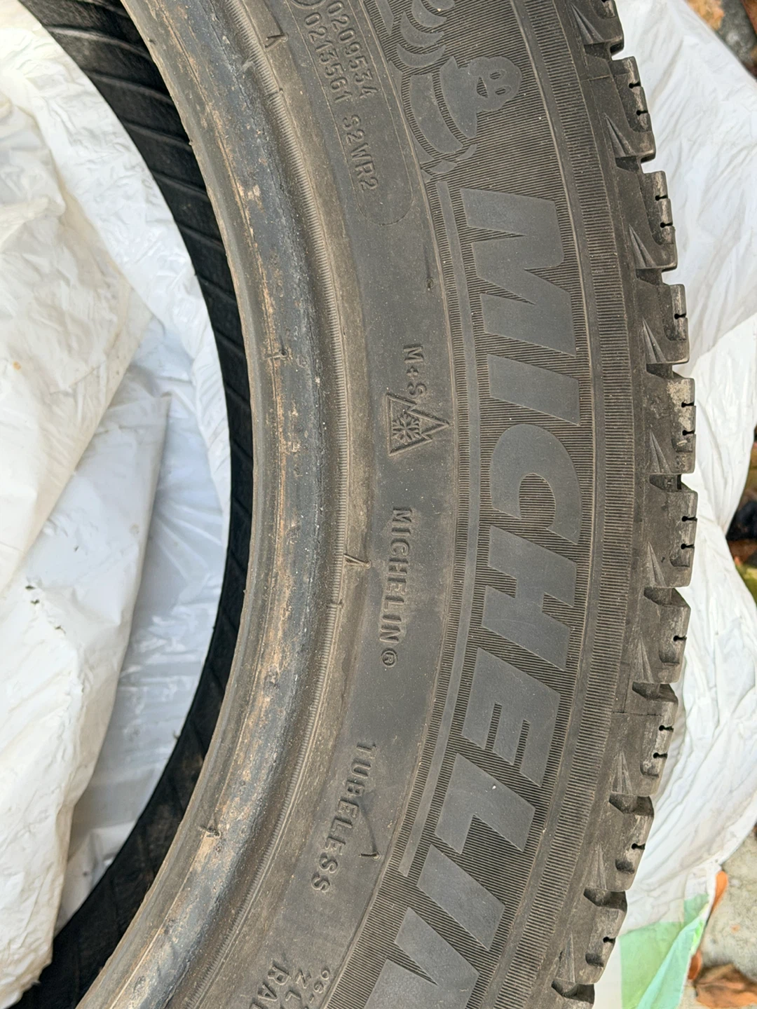 Michelin X-Ice Winter Tire - photo 2