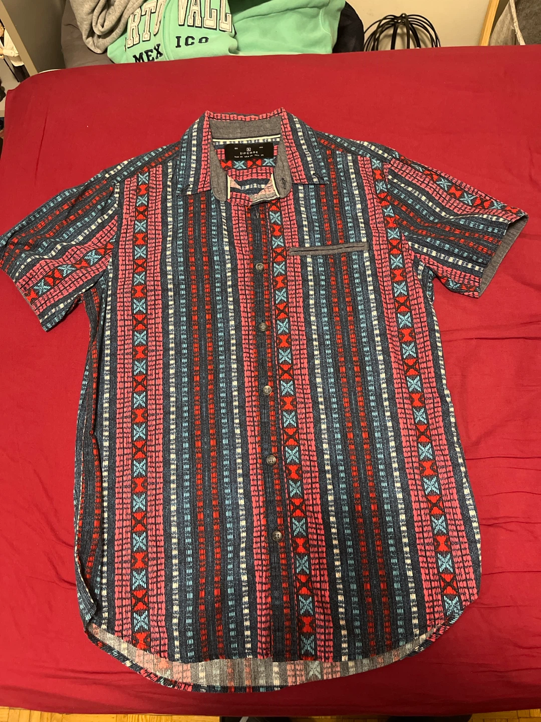 Zipcode patterned short sleeve shirt