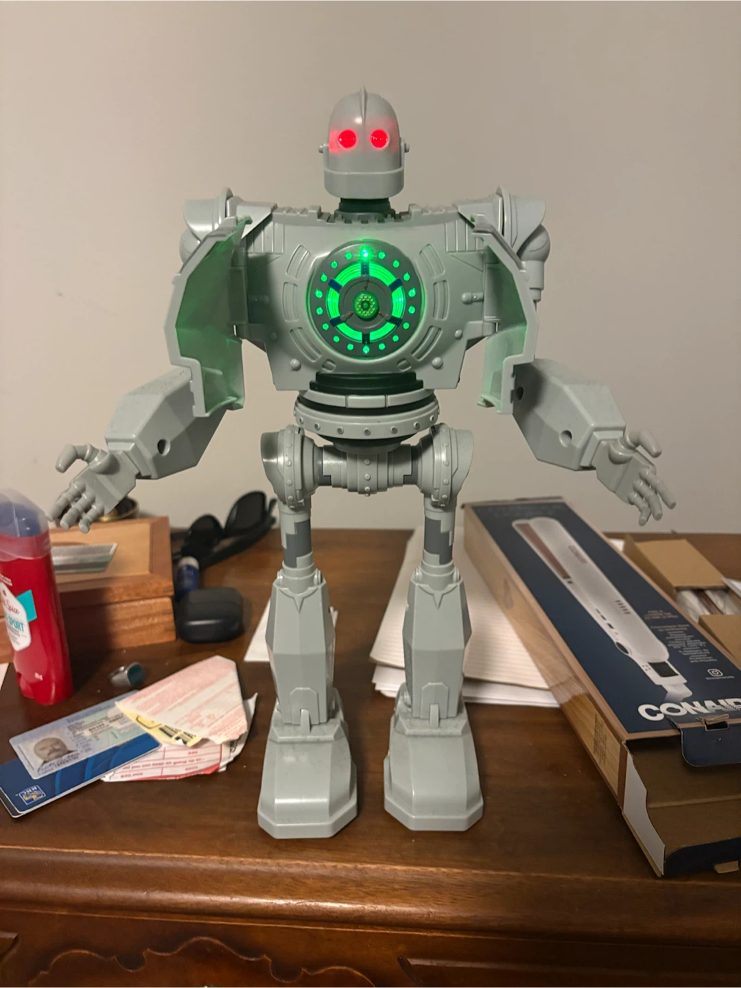The Iron Giant Talking Action Figure - photo 2