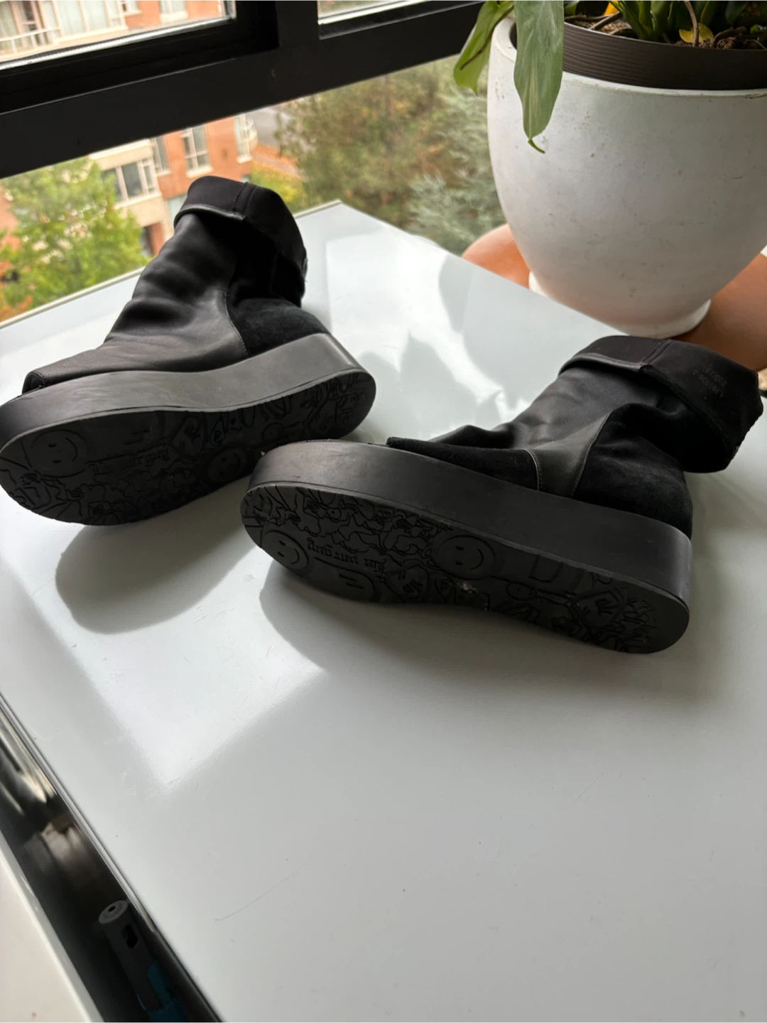 Marc Jacobs Black Platform Open-Toe Booties - photo 4