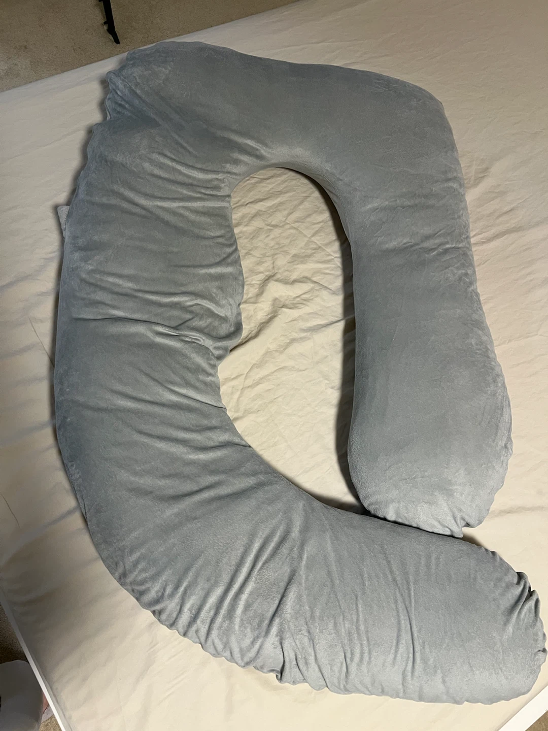 U-Shaped Grey Pregnancy Pillow - photo 2