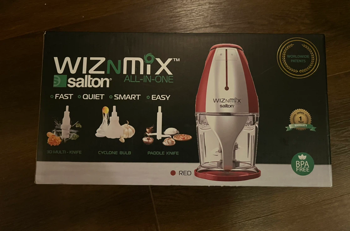Brand New in Box Salton WizNMix