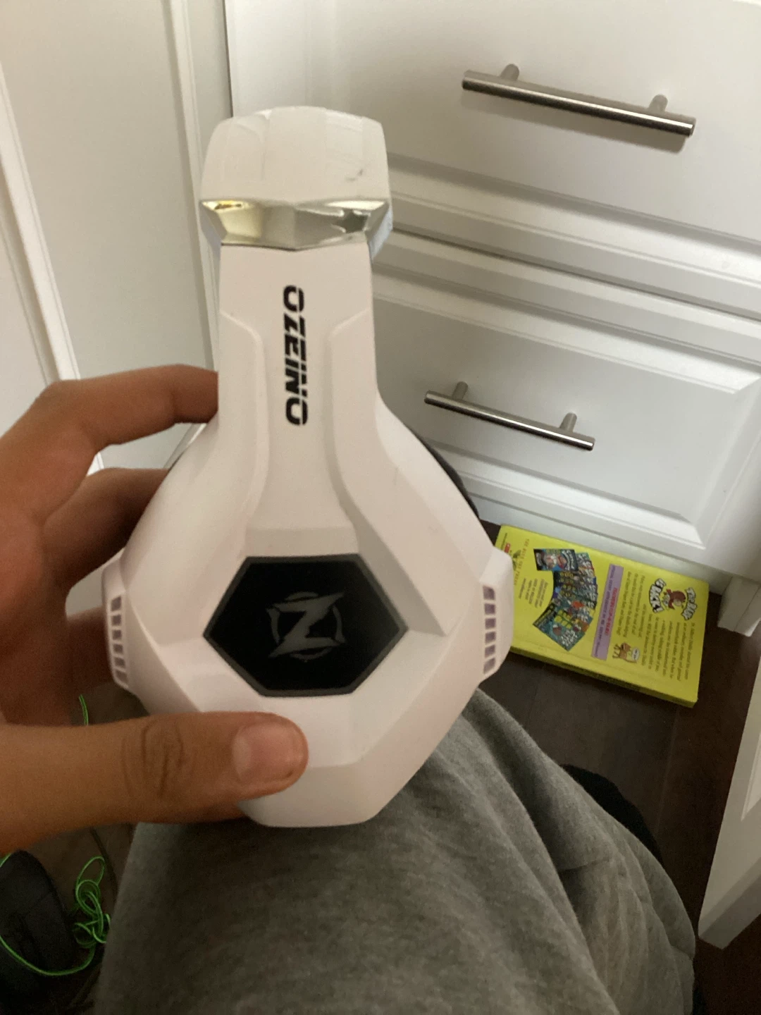 Gaming wired headphone