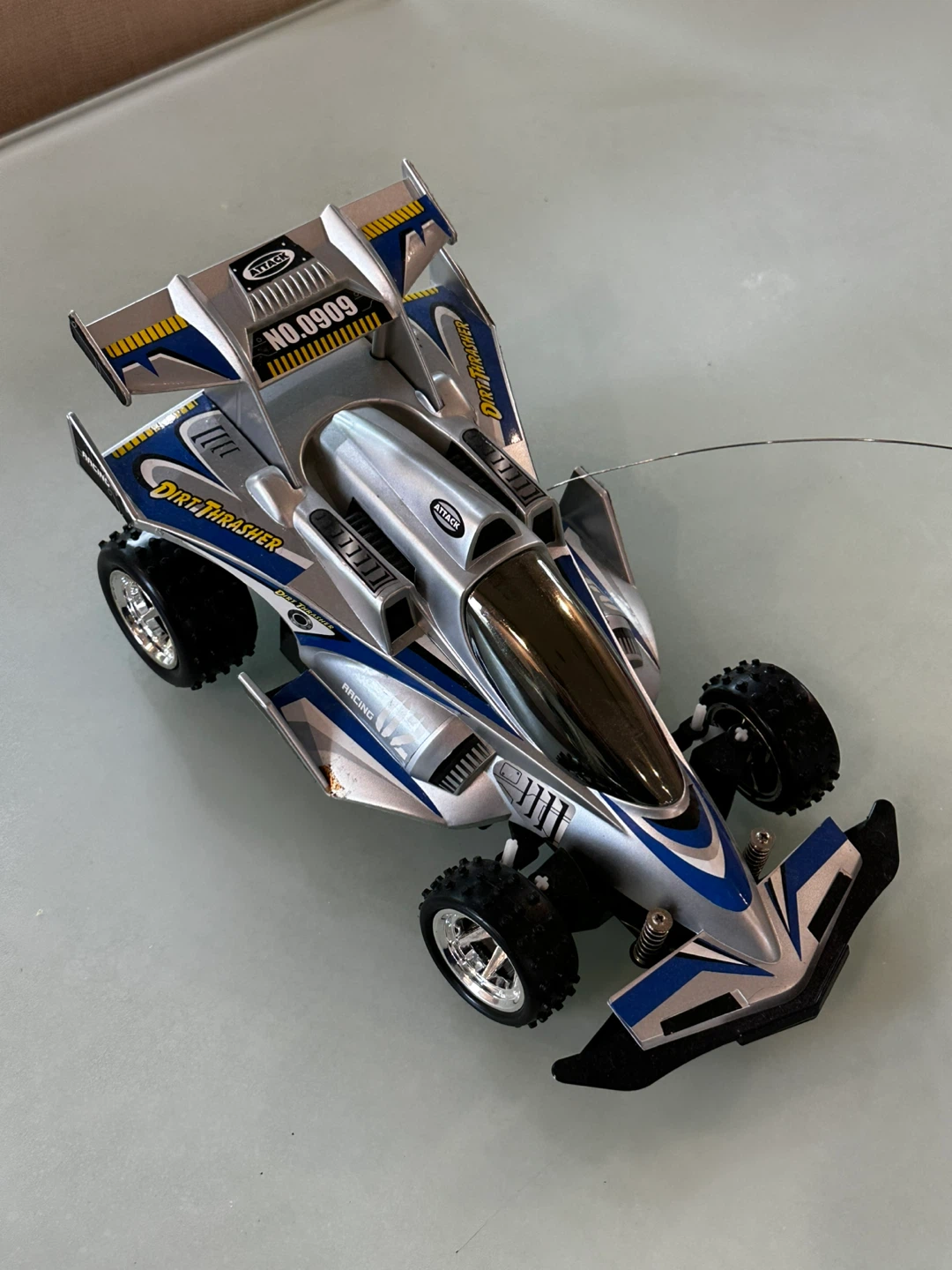 Attack Dirt Thrasher RC Racing Car