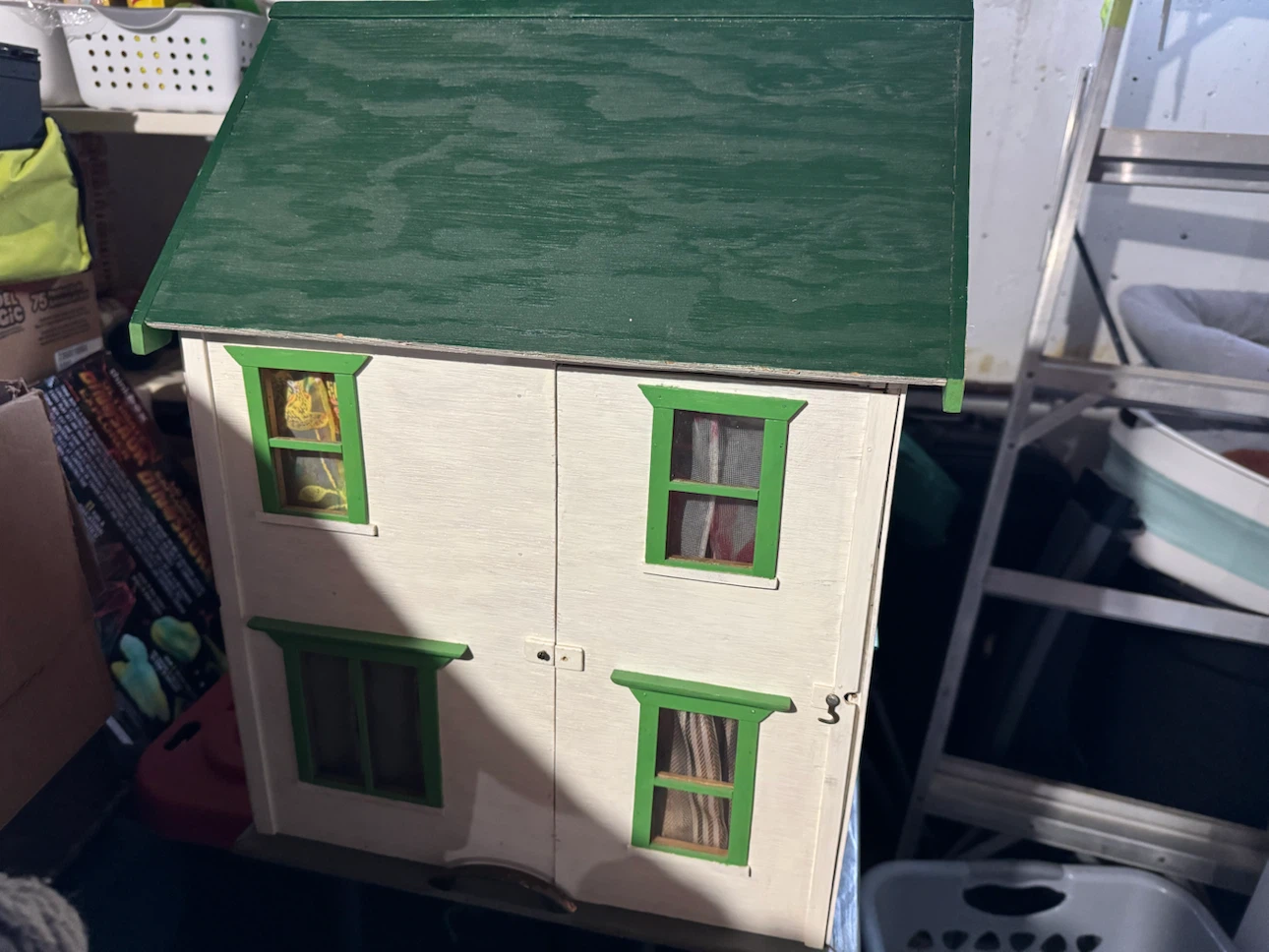 Wooden Dollhouse - photo 3