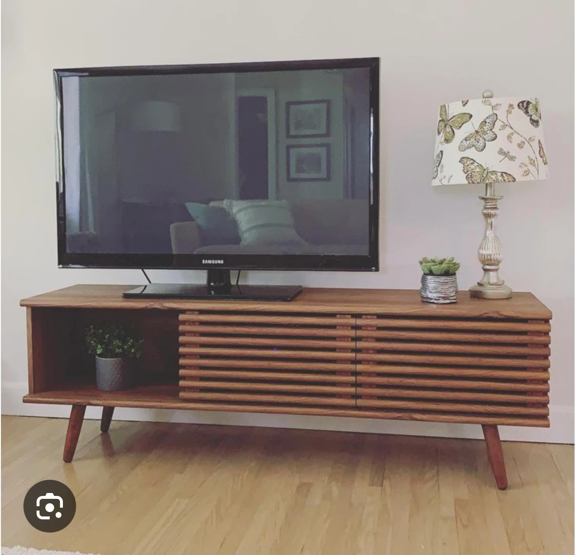 Modern Wood TV Stand - photo 2