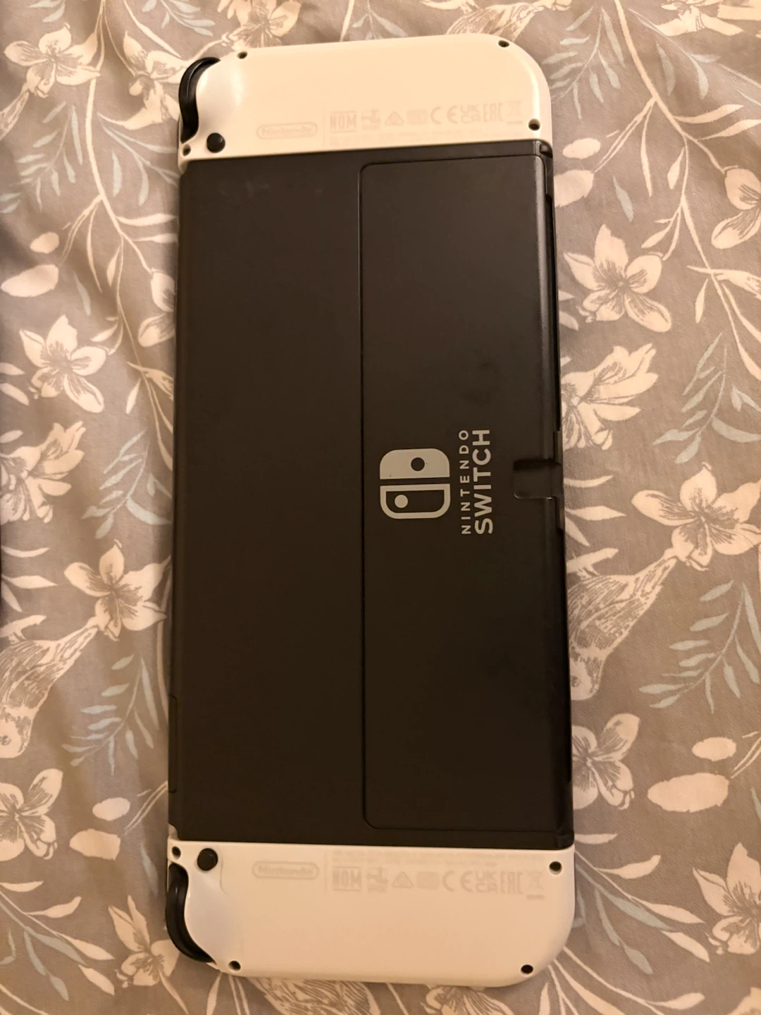 Nintendo Switch OLED Model White - photo 3